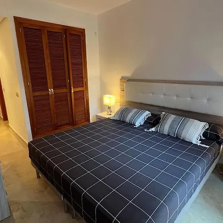 Vacaciones En Alicate Playa *